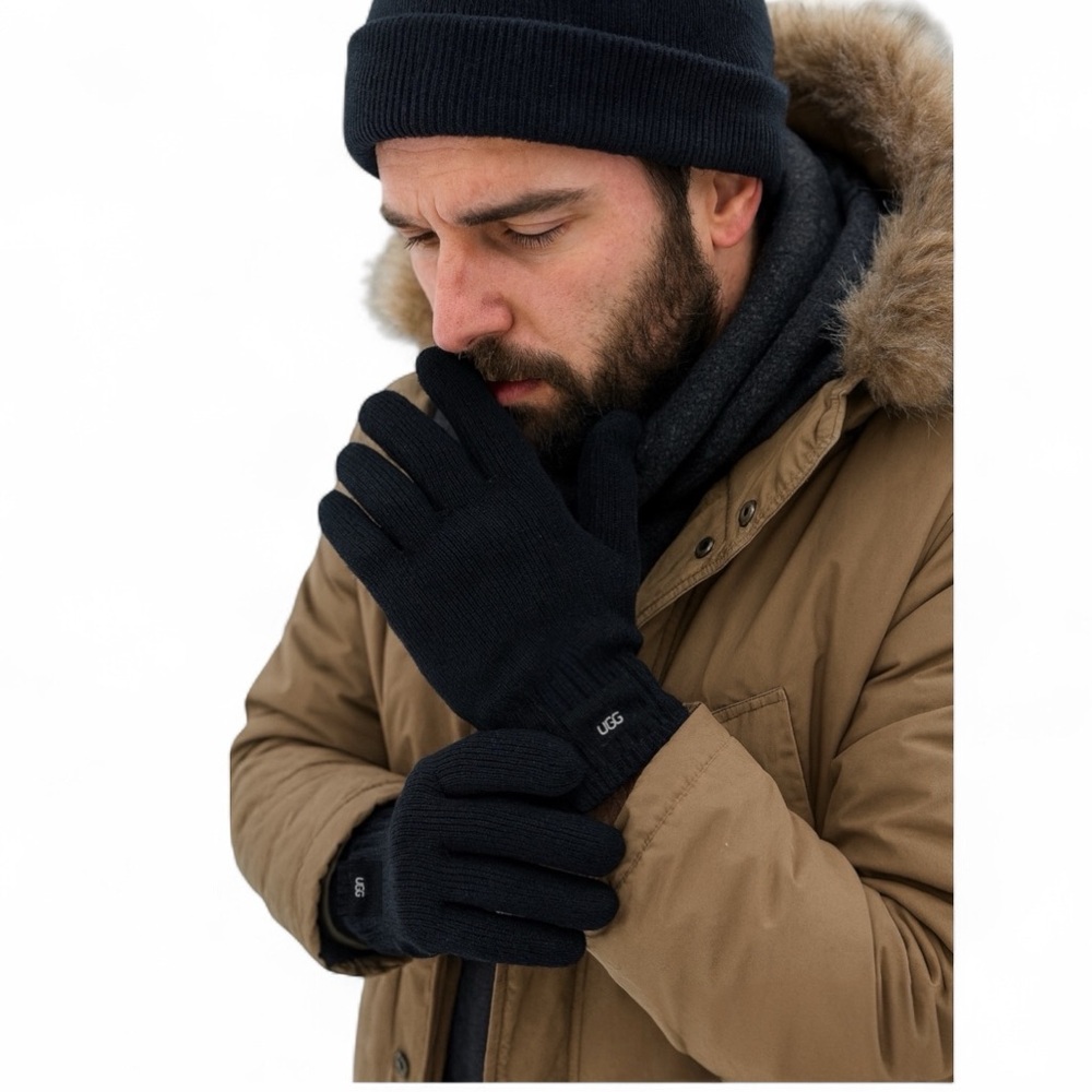 UGG Rib Knit Wool Blend Stretch Tech Gloves Black One Size Brand NWT!
